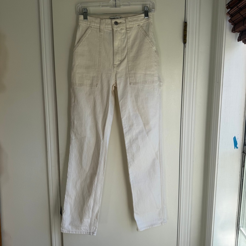 Abercrombie & Fitch 90s Straight Ultra High Rise Carpenter Jeans Cream 25 0R